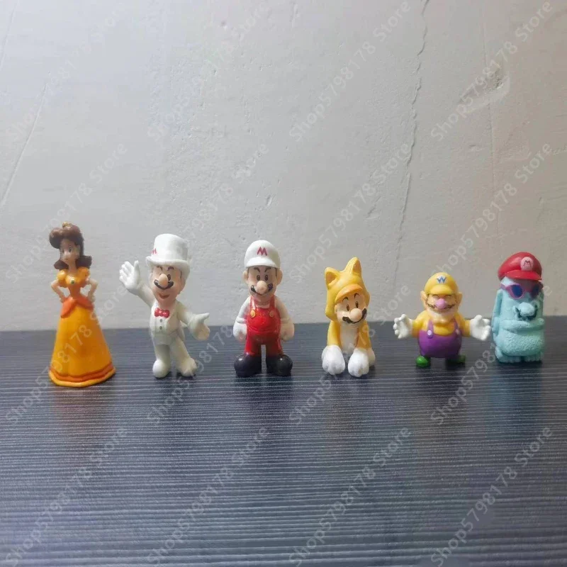 Figura de Anime de Super Mario, Mario, Luigi, Yoshi, Waluigi, adorno de muñeca de plástico, caja ciega, juguetes, calendario de adviento de navidad,