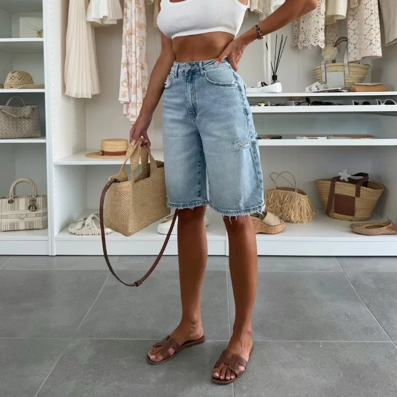 

2026 Summer New Arrival European American Women Washed Distressed Denim Capris Loose Casual Urban Street Style Daily Outfits