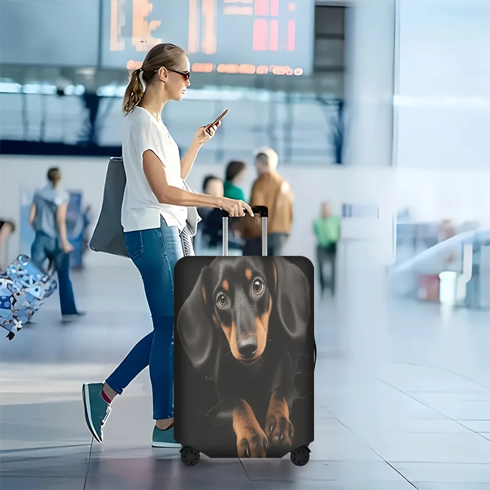 1pc of luggage cover featuring a cute dachshund print. Fits 18–32-inch suitcases; effectively protects your luggage.