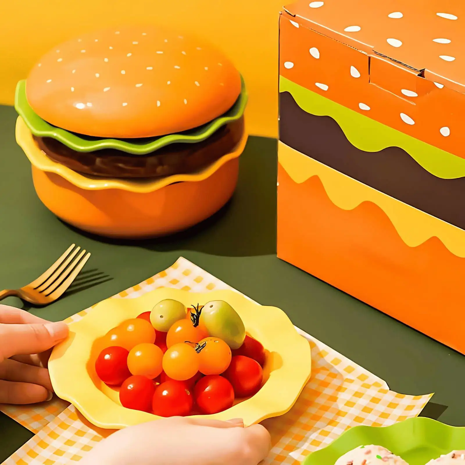 

Burger Bowl and Plate Set Cute Hamburger Ceramic Dinnerware Set for Wedding