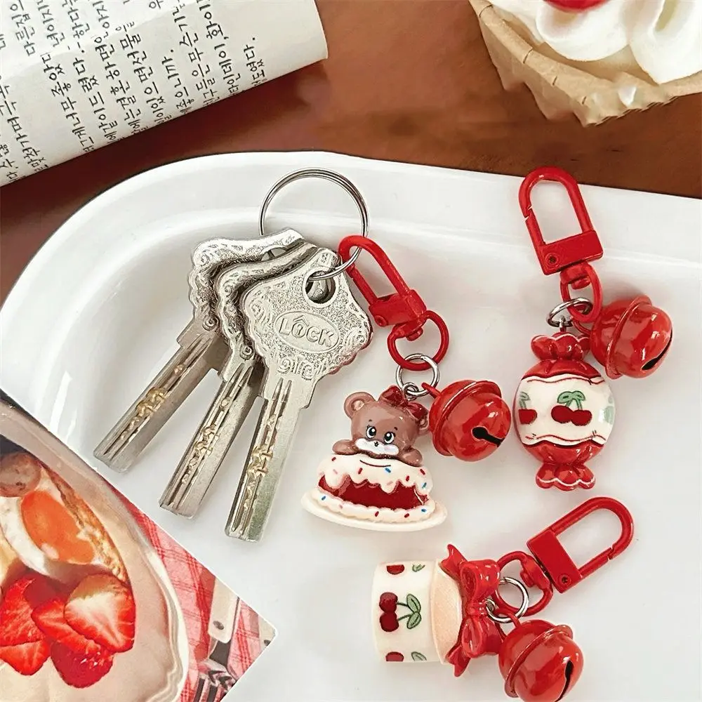 

Cartoon Little Bear Keychain Delicate Bell Pendant Cartoon Key Chains Hanging Chain Backpack Charms Bag Pendant Small Gifts