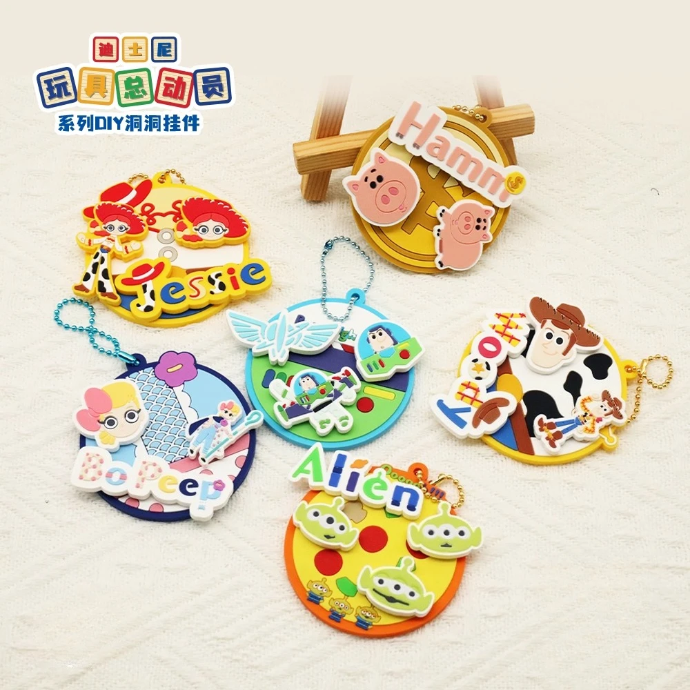 

Disney Series Toy Story DIY drawing board pendant Buzz Lightyear three-eyed doll keychain exquisite gift