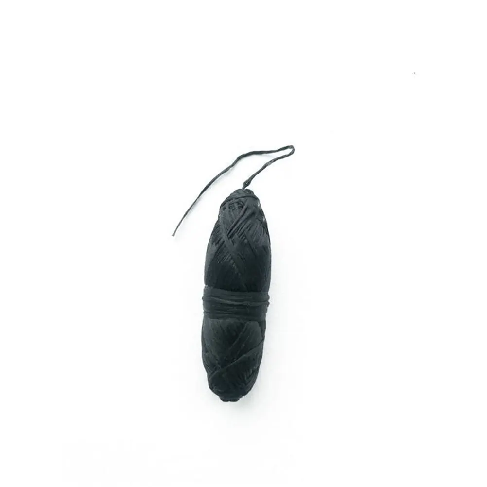 

30 Canned Bamboo Charcoal Floss Oral Nursing Care Tool Durable Safe Dental Floss for Travel Home Black