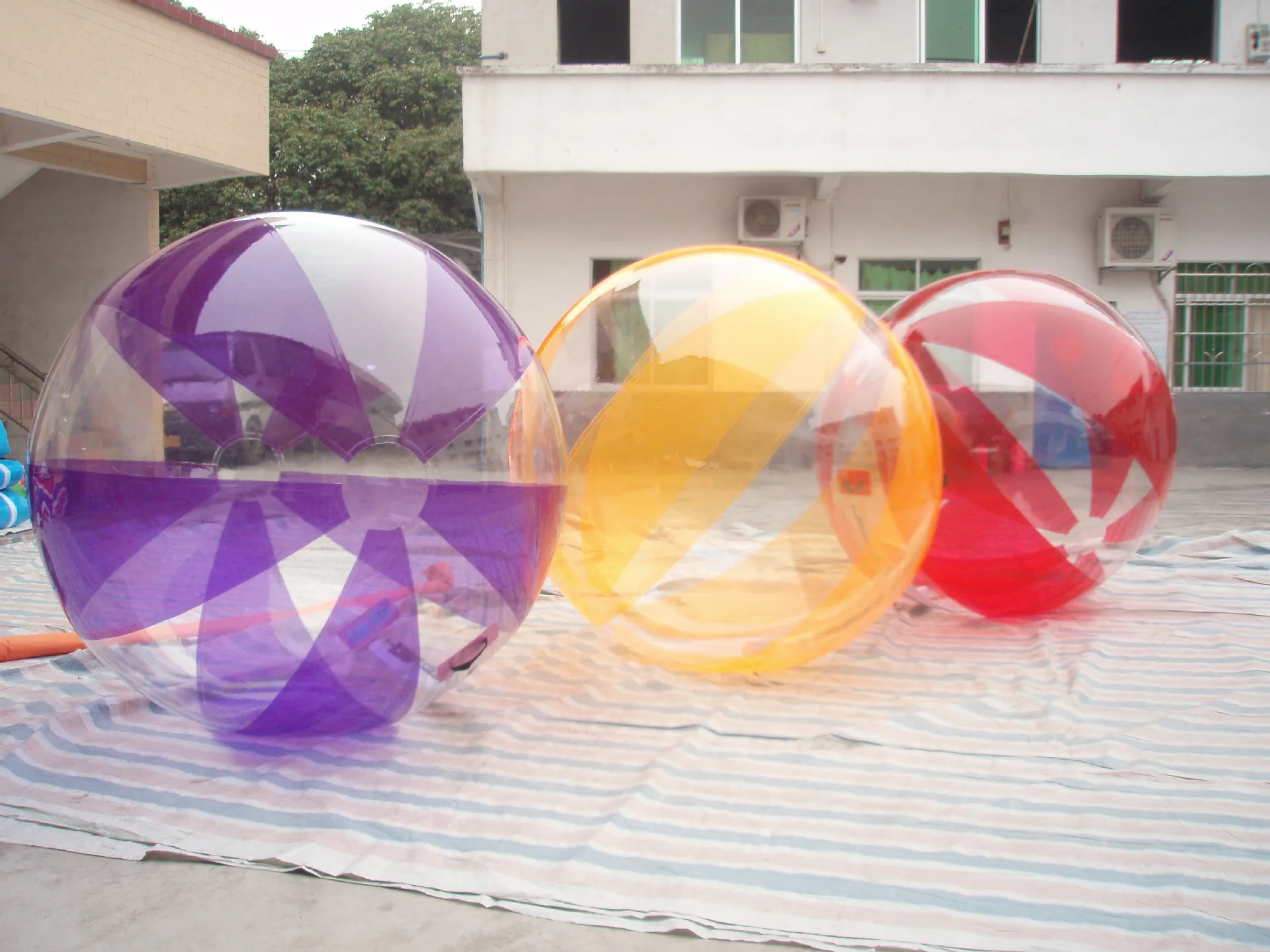 Wasser-Walking-Ball, 2,5 m Durchmesser, klarer aufblasbarer Wasser-Zorb-Ball, riesiger Hamster-Blasenball, Wasserballon-Tanzball – Detail 5