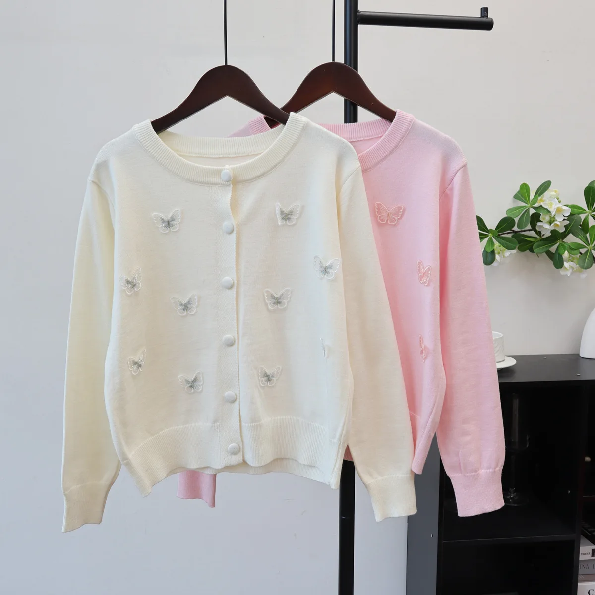 

Women Y2k Cardigan Sweater Knitted Jumper 3d Embroidered Butterfly Long Sleeve O Neck Single Breasted Loose Casual 2025 Autumn