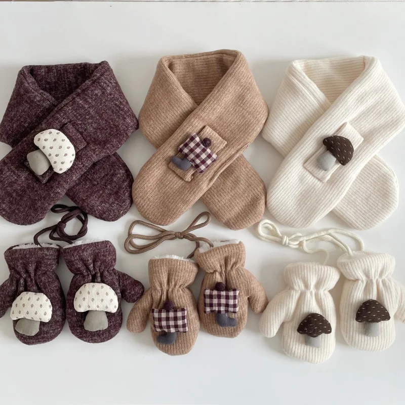 Children Winter Warm Plush Scarf Thickene Gloves Scarf Korean Mori Versatile Boys and Girls Winter Out Warm and Cold Gloves ZX07