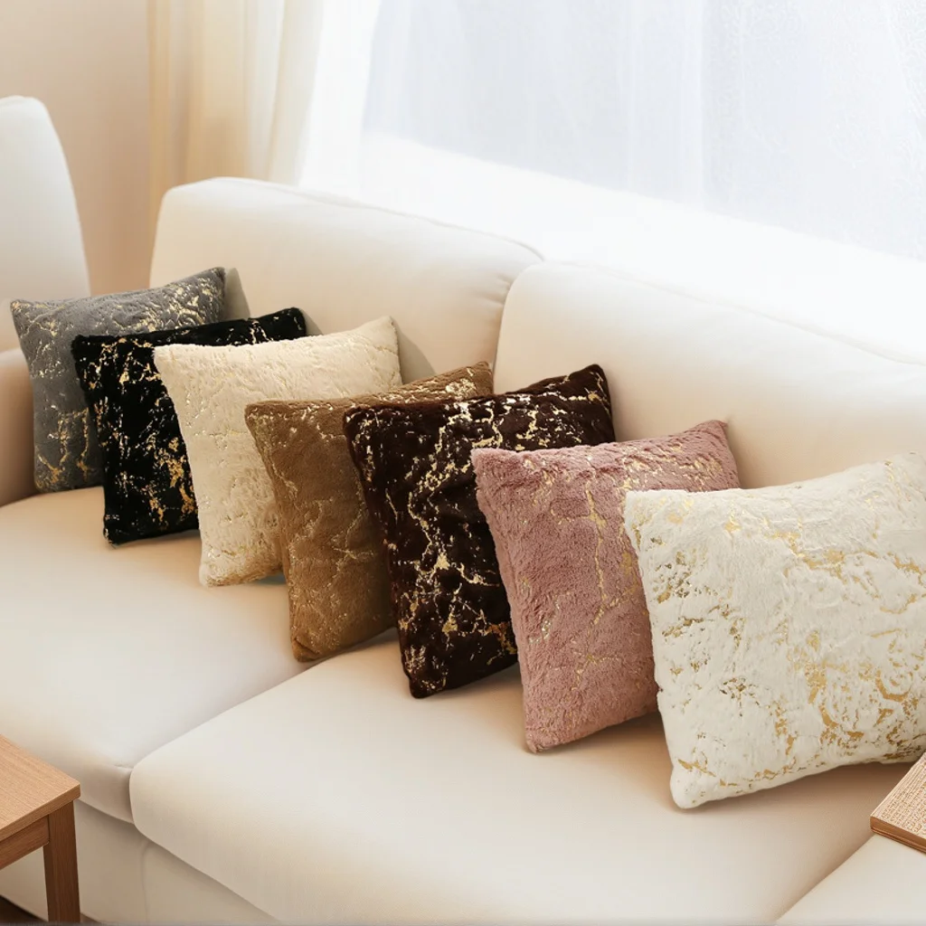 Plush Pillowcases with Gold-plated Marble Patterns, Comfortable Square Pillowcases Suitable for Home Use