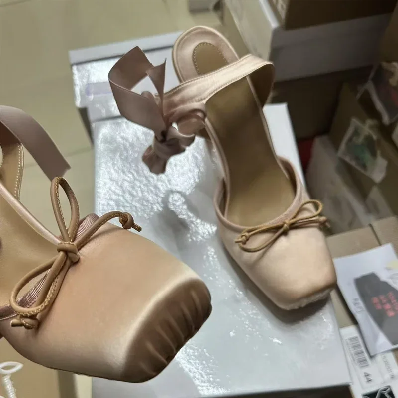 

Nude Satin Bow High Heels Ballet Shoes Woman Summer 2026 Lace-Up Stiletto Closed Toe French Sandals Luxury Fashion Pumps