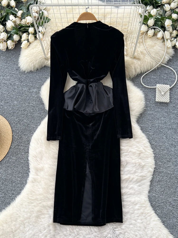 Vestido E de Veludo Preto Estilo Hebe para Mulheres, Com Decote Quad e Barra em Camadas, Vestido Longo para o Dia ...