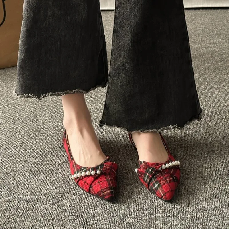 Retro Red Plaid Fashion Women Shoes 2024 Sprig New Pointed Toe Women\'s Flats Shoes Light and Comfortable Ladies Single Shoes