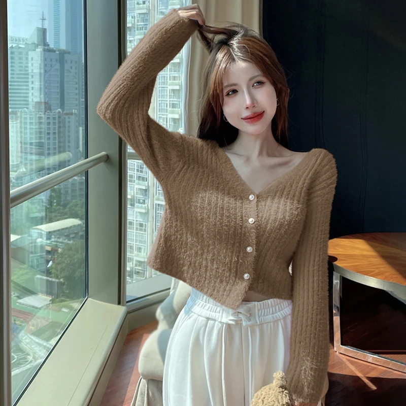 Autumn Women\'s Cardigan Elegant Solid Color V-Neck Sweater Mink Fur Long Sleeve Knitted Pearl Buckle Decoration Short Pullovers