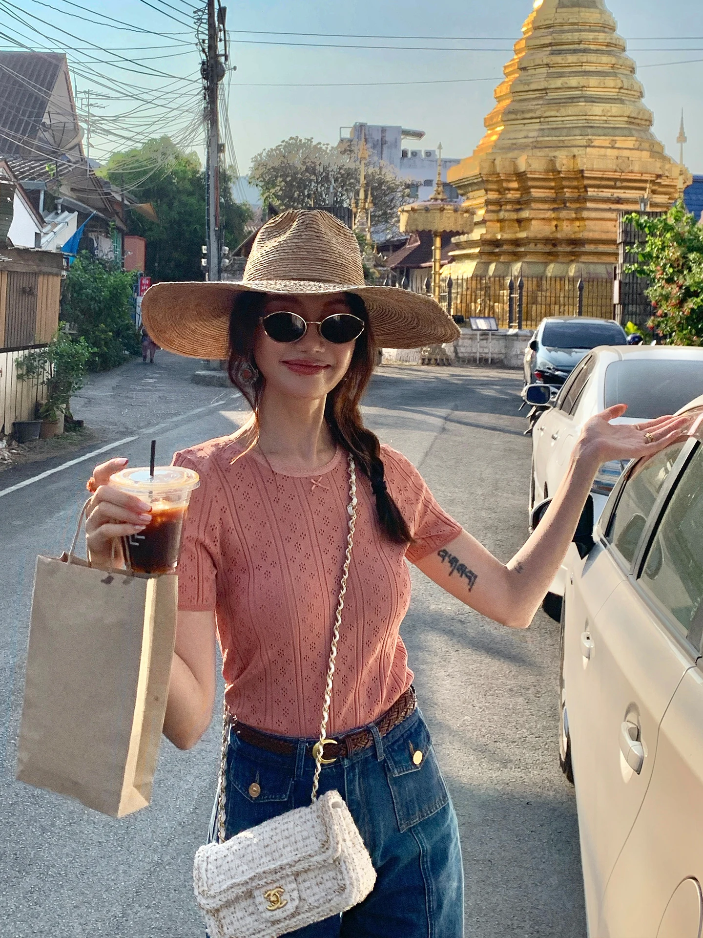 

Dragon Xier New Hollow out Pure Color round Ne Lace ort Sve Knitted Top Women Breathable Base irt K53 Ladies Knitwear