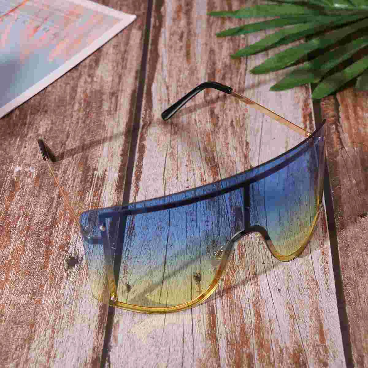 

Man Glasses Clothes Decoration Summer Outdoor Sun Fashionable Sunglasses Creative Beach Shades Eyeglasses