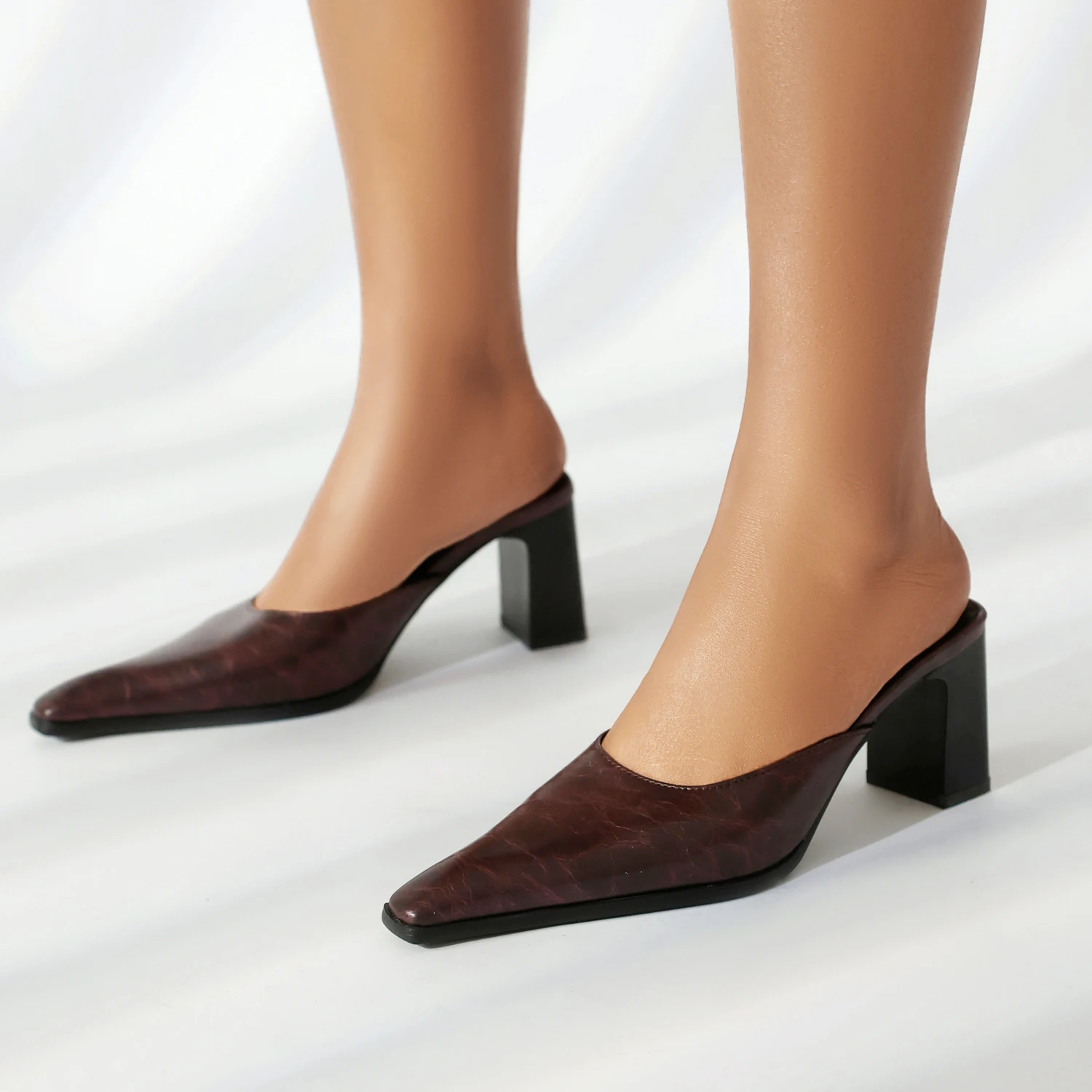 2026 Summer Women's Thick-heeled Slippers Pointy-toe High-heeled Shoes PU Rubber Fashion Party Sandals Size 34-48