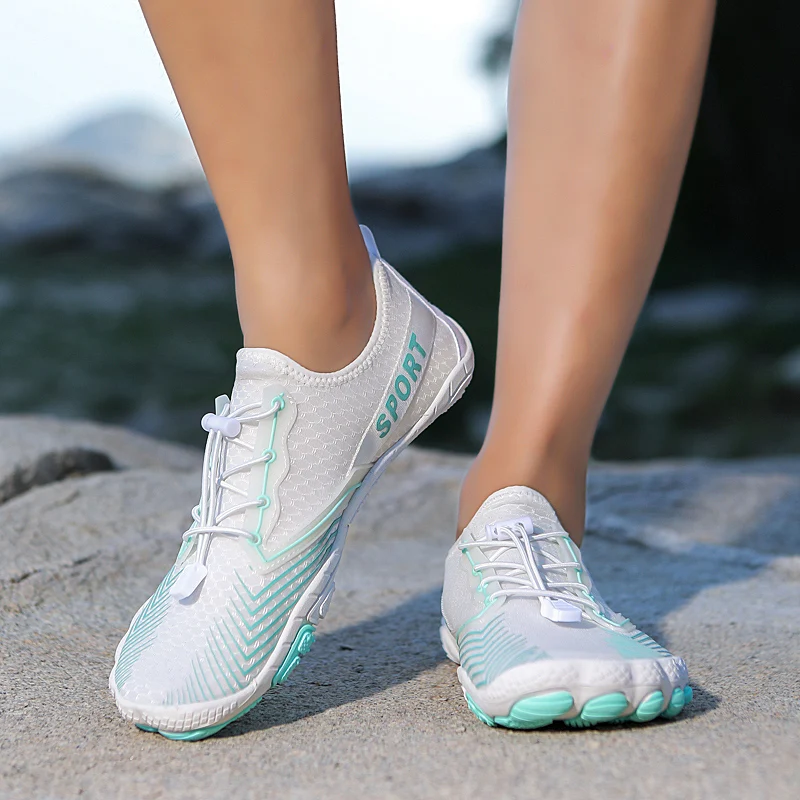 Summer aqua shoes Men's and women's seaside swimming shoes snorkeling surf water sports shoes Breathable wading shoes