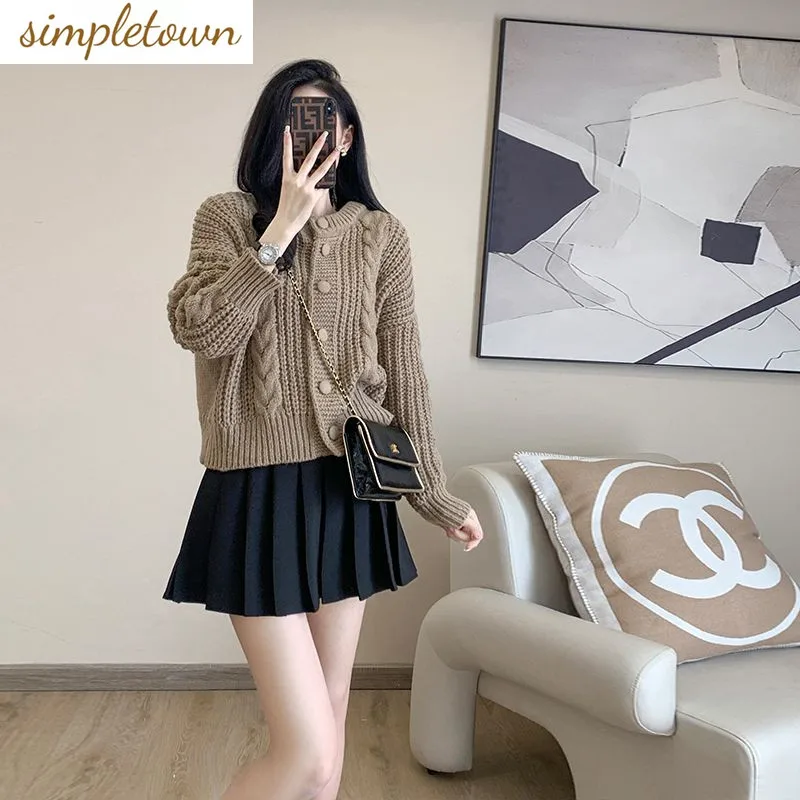 

Fashion Women's Set 2023 Spring and Autumn Korean Edition Round Neck Cardigan Sweater Casual Half Body Short Skirt Two Piece Set