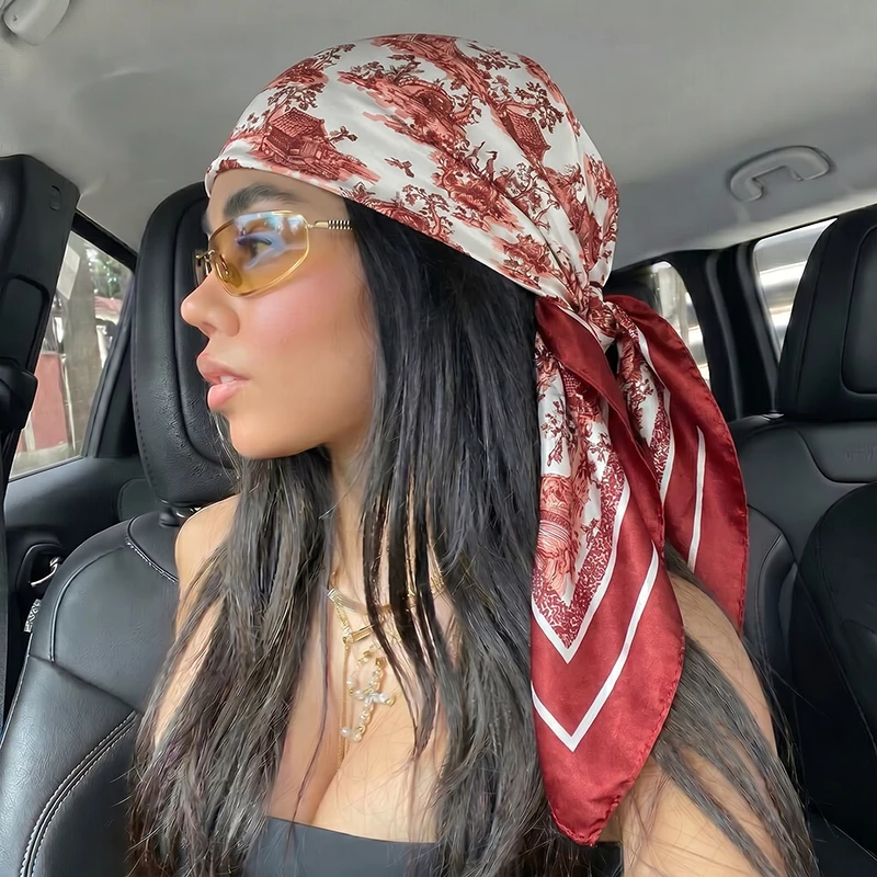

Fashion Satin Square Scarf Oriental Building Floral Hijab Lightweight Bandana for Women Travel Beach Headscarf Hair Accessory