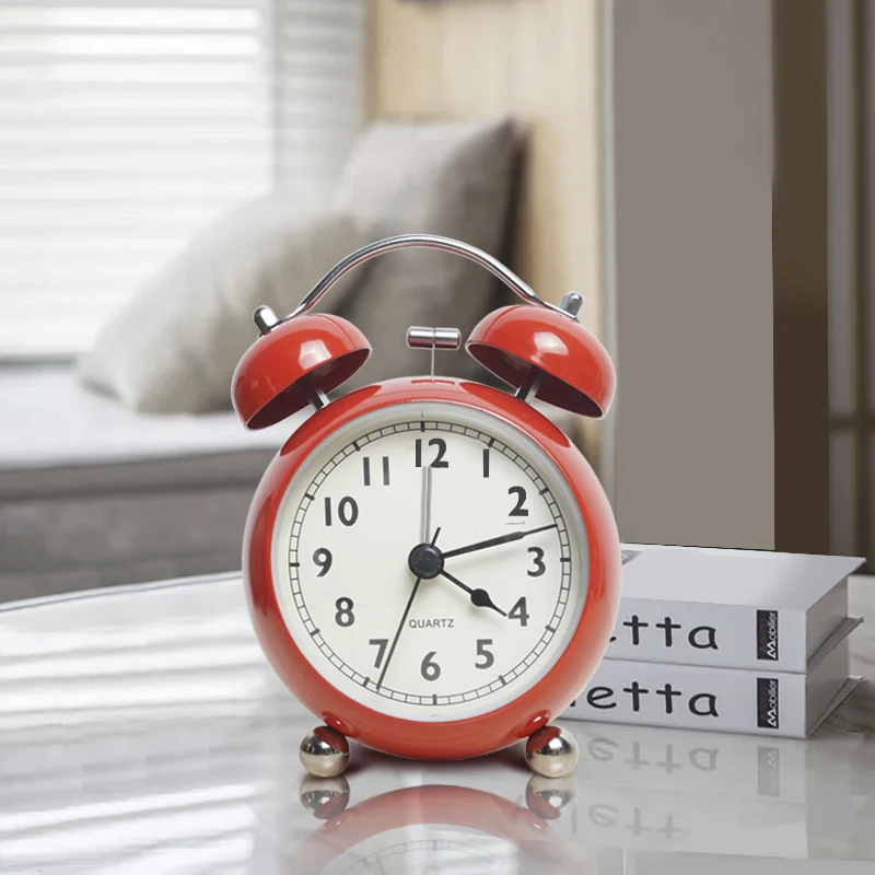 1pc Retro Creative Metal Bell Alarm Clock, Desktop Simple Clock Silent Luminous Quartz Table Clock