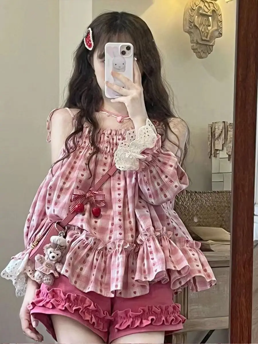 夏甘い年齢軽減ホルターオフショルダーチェック柄シャツ + 外国レースショートパンツツーピーススーツ女性用