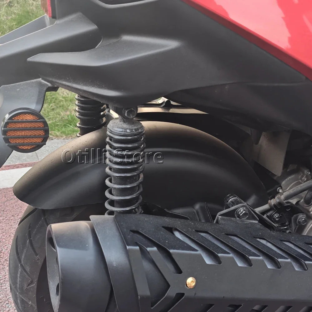 

Motorcycle accessories New Black For YAMAHA XMAX300 XMAX 300 X-MAX 300 V3 2025 Rear Fender Mudguard Splash Guard Hugger Cover