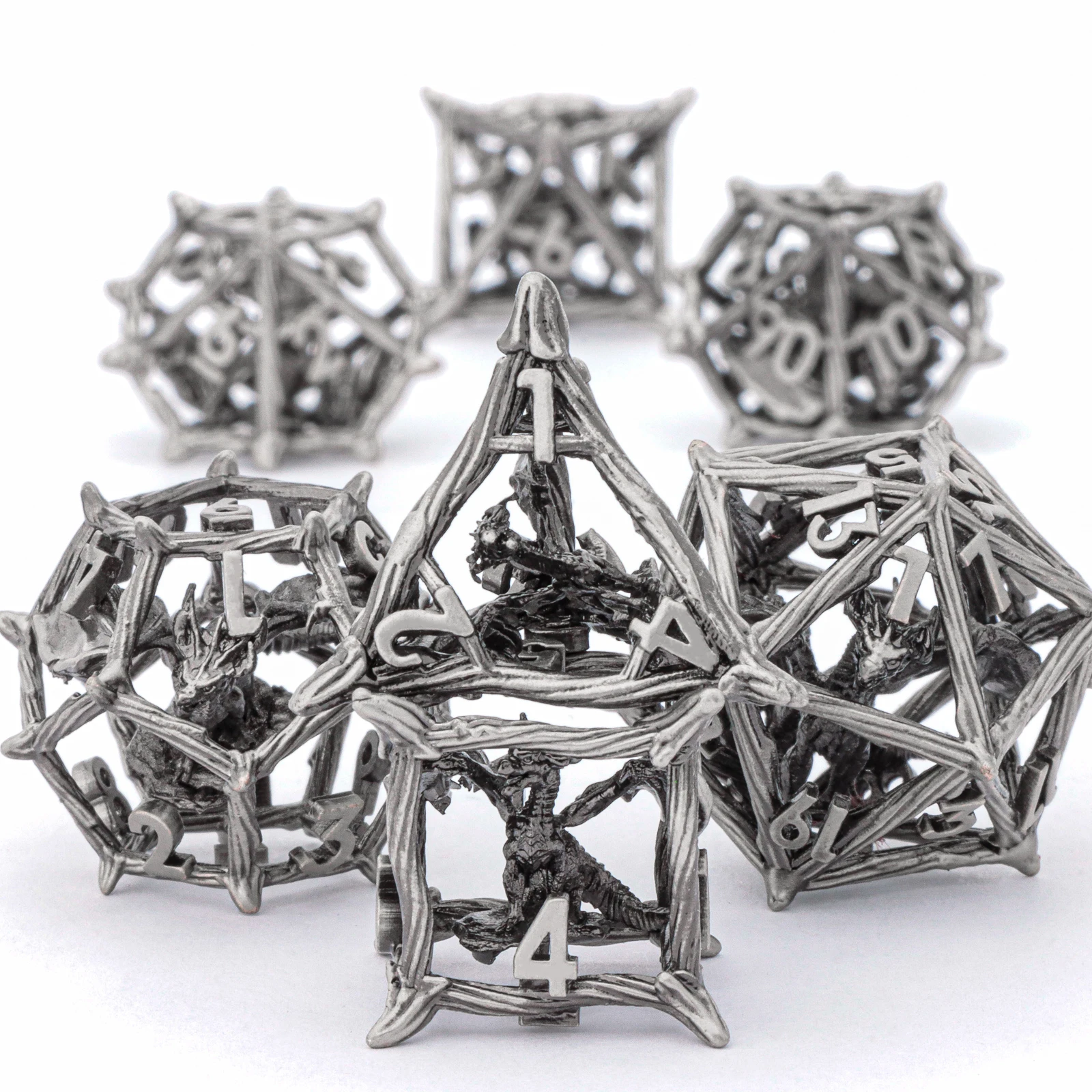 DND نرد معدني مجوف D&D، 7 قطع نرد متعدد السطوح للزنزانات والتنينات مجموعة ألعاب النرد D وD لهدية نرد التنين RPG MTG #4