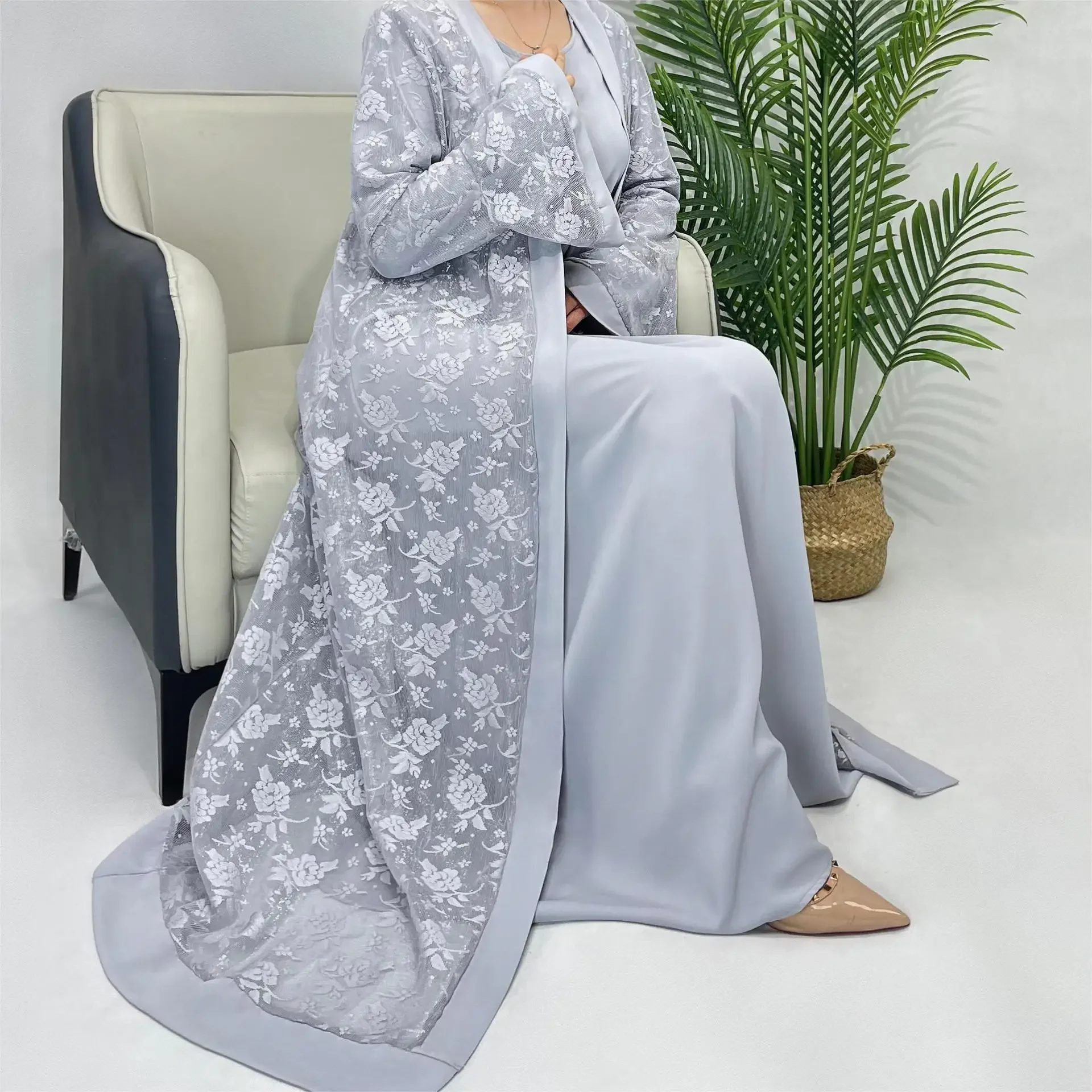 

Traditional Dress Arabian Dress Kaftan Abaya Muslim Fashion Women Islamic Robe Lace Long Solid Color Loose