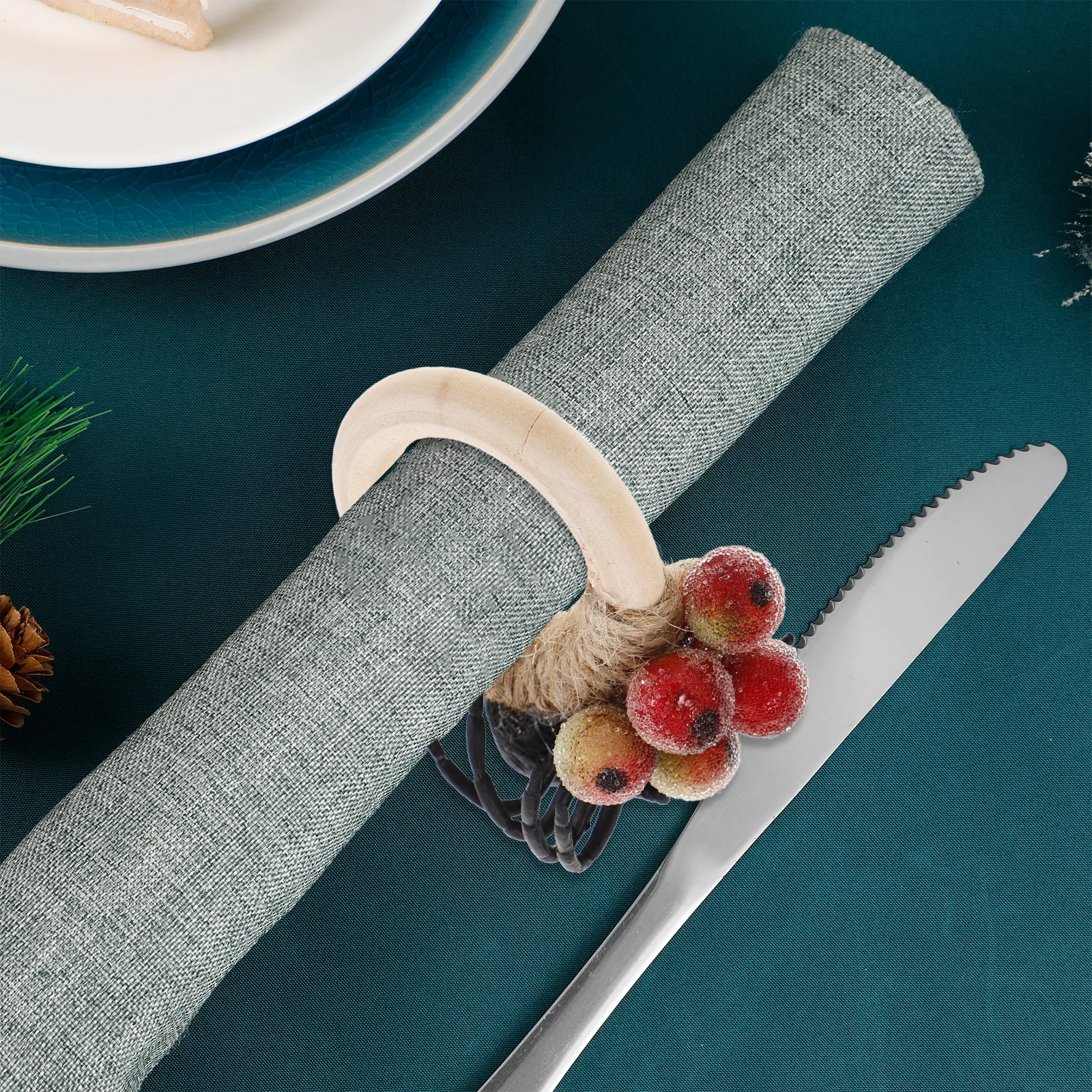 

6pcs Napkin Rings Spider Themed Modern Dining Table Decoration Halloween Party Serviette Holder Metal Napkin Clasps Home Decor