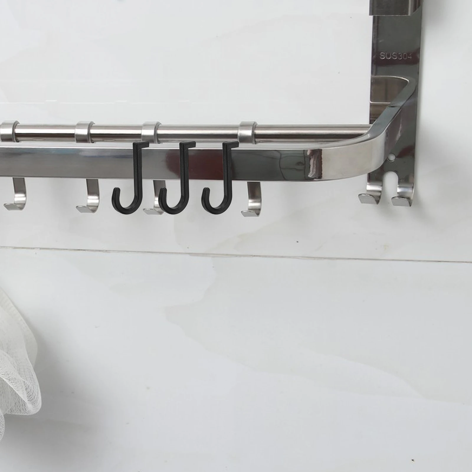 

4pcs Plastic Hooks for Hanging Towels Clothes Wall Mountable Kitchen Bathroom Rack Hanger Wire Shelving J Plant Black