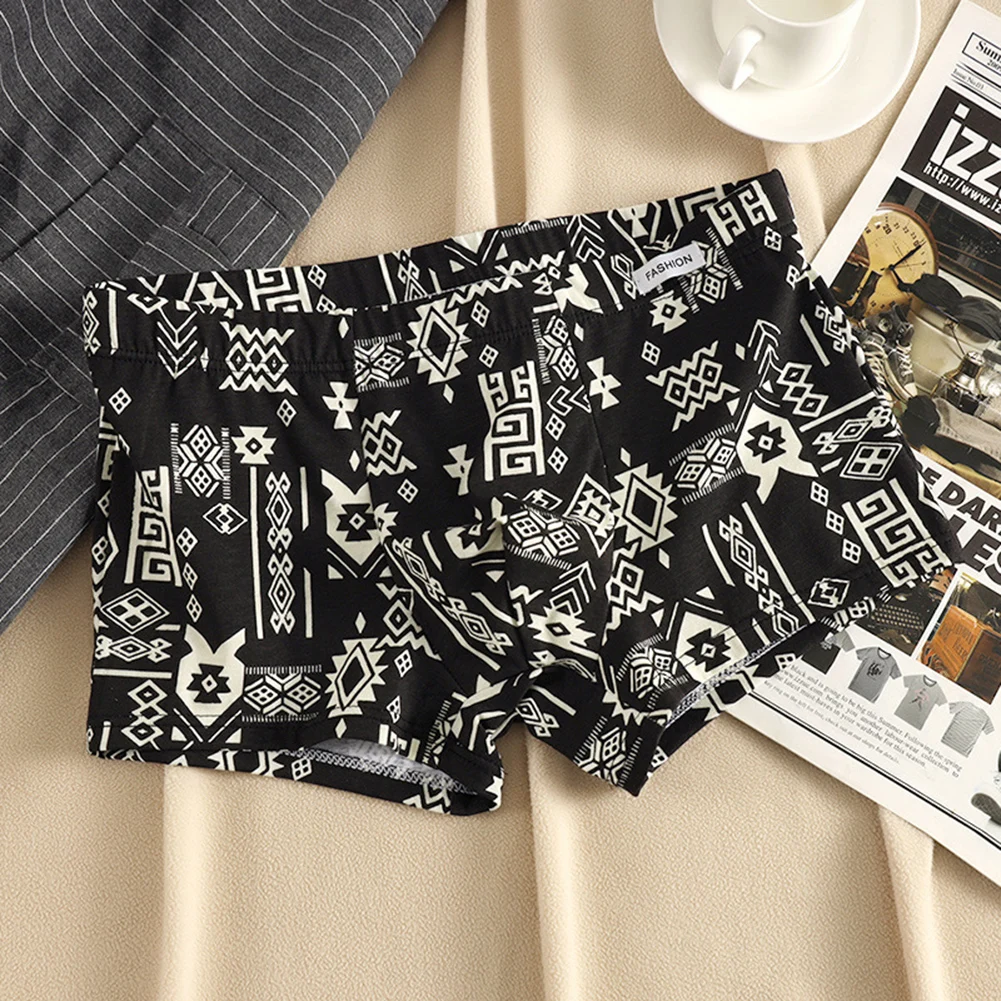

Comfortable Vintage Underwear Men Boxer Shorts Comfortable 95 Cotton Fabric Breathable Material Classic Pattern