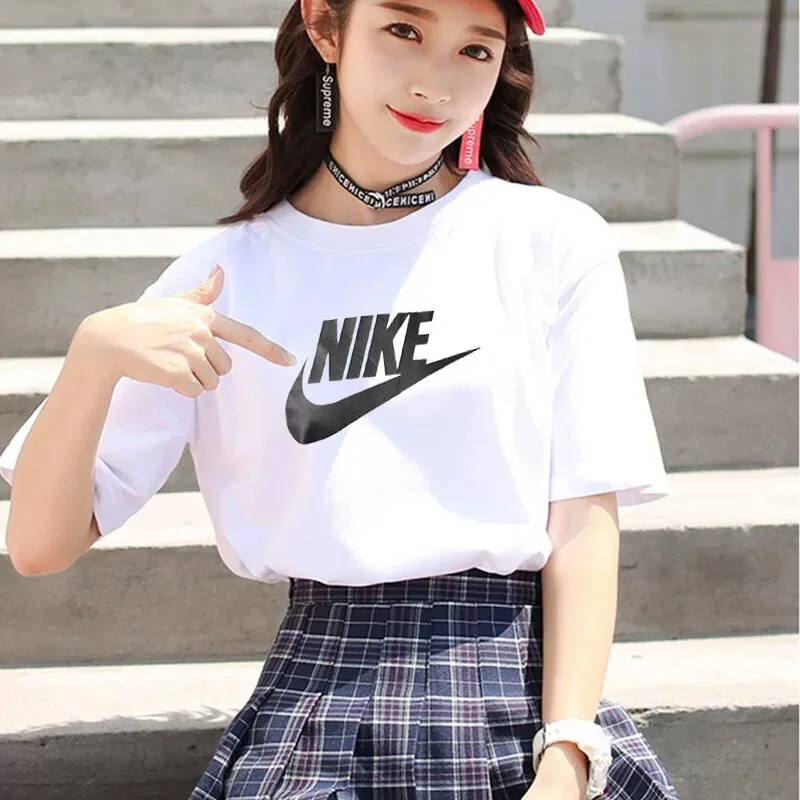 nike-women's-white-short-sleeve-t-shirt-with-black-logo-print-dv6095-100