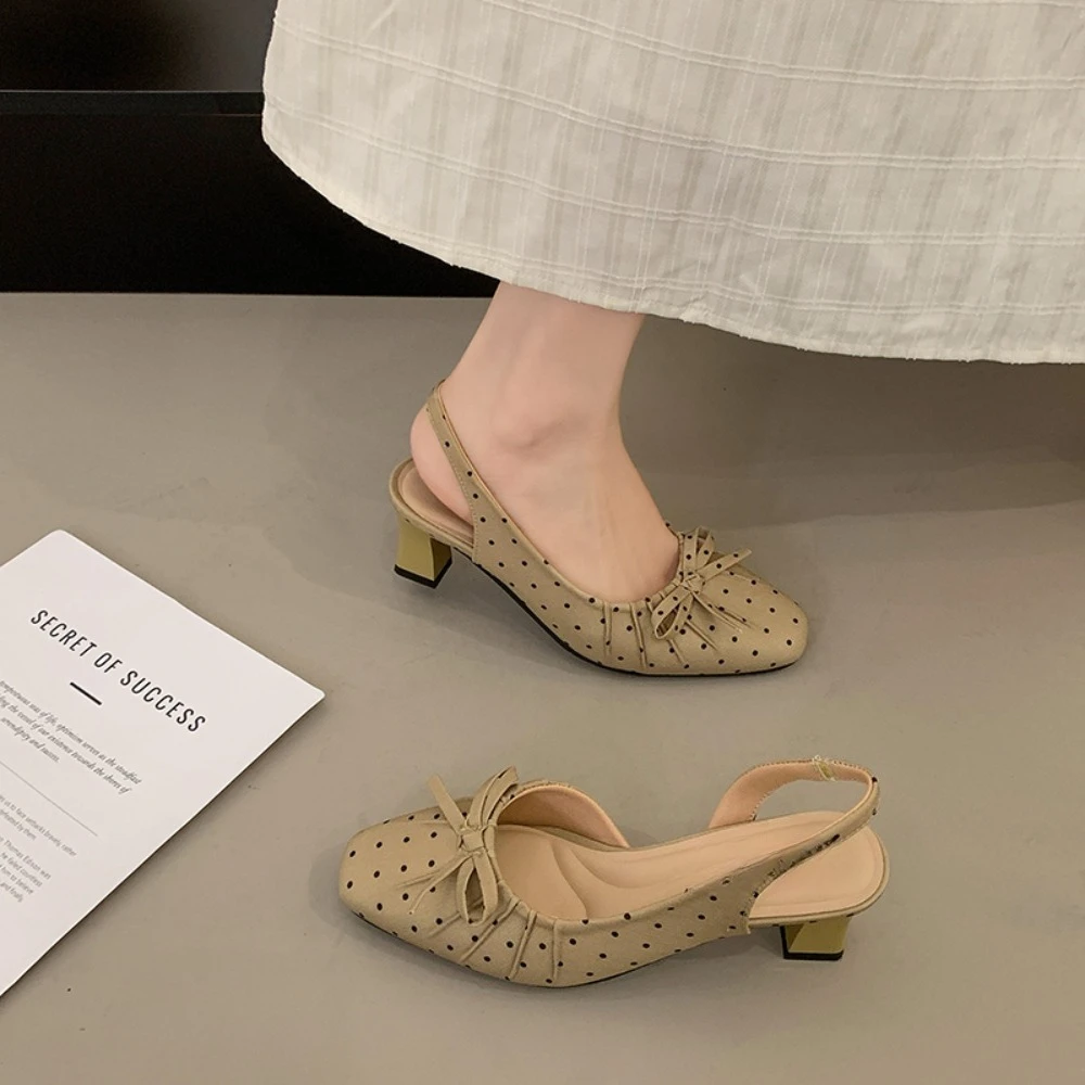 French-style Polka Dot Ruched Bow-tie Closed-toe Sandals for Women 2026 Summer Square-toe Block Heel Shoes Gentle Style view 4