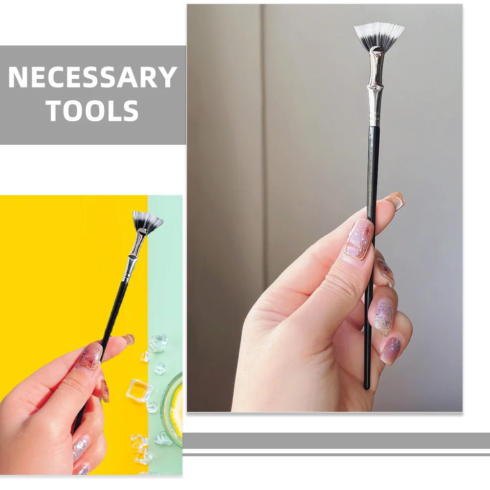 

Fan Shape Eyelash Brush Lightweight Lash Brush Applicator for Mascara Eyelash Extensions Eye Makeup Tool Mascara for Lashes