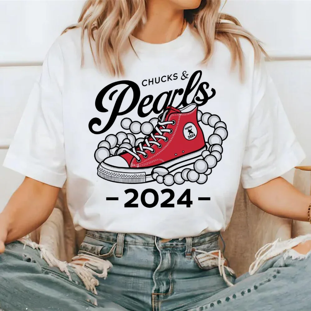 

Vintage Chucks And Pearls 2024 Printed Casual Versatile Women's Fashion Style Trendy Summer Top O-Neck Loose New Pattern T-Shirt