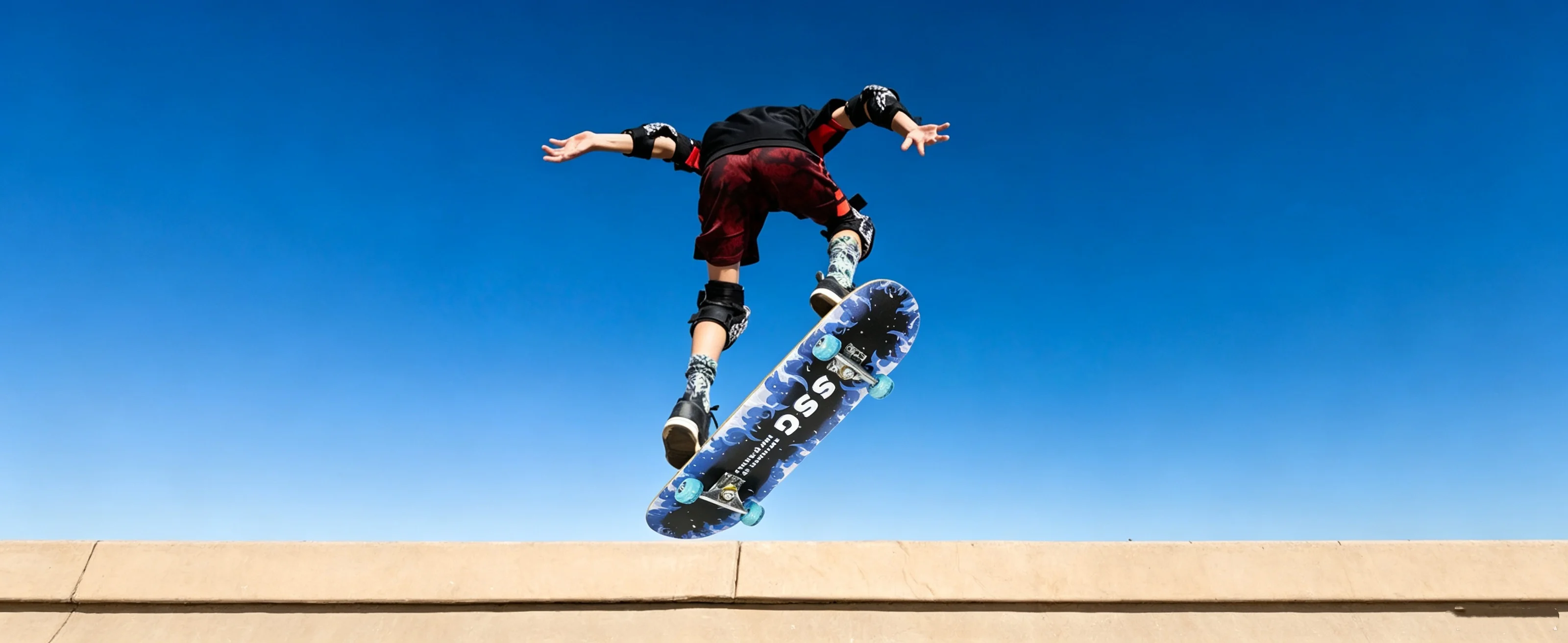 Komplettes Skateboard 31 Zoll, 7-lagiges Ahornholz, vormontiertes Skateboard, Longboards mit ABEC-7-Lagern für Jugendliche und Erwachsene, Blau – Detail 2