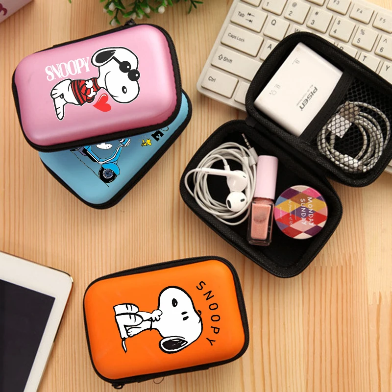 

Портативная сумка для хранения кабеля для передачи данных Snoopys, чехол для хранения наушников в стиле аниме, противоударная коробка для наушников, сумки для монет, подарки на день рождения