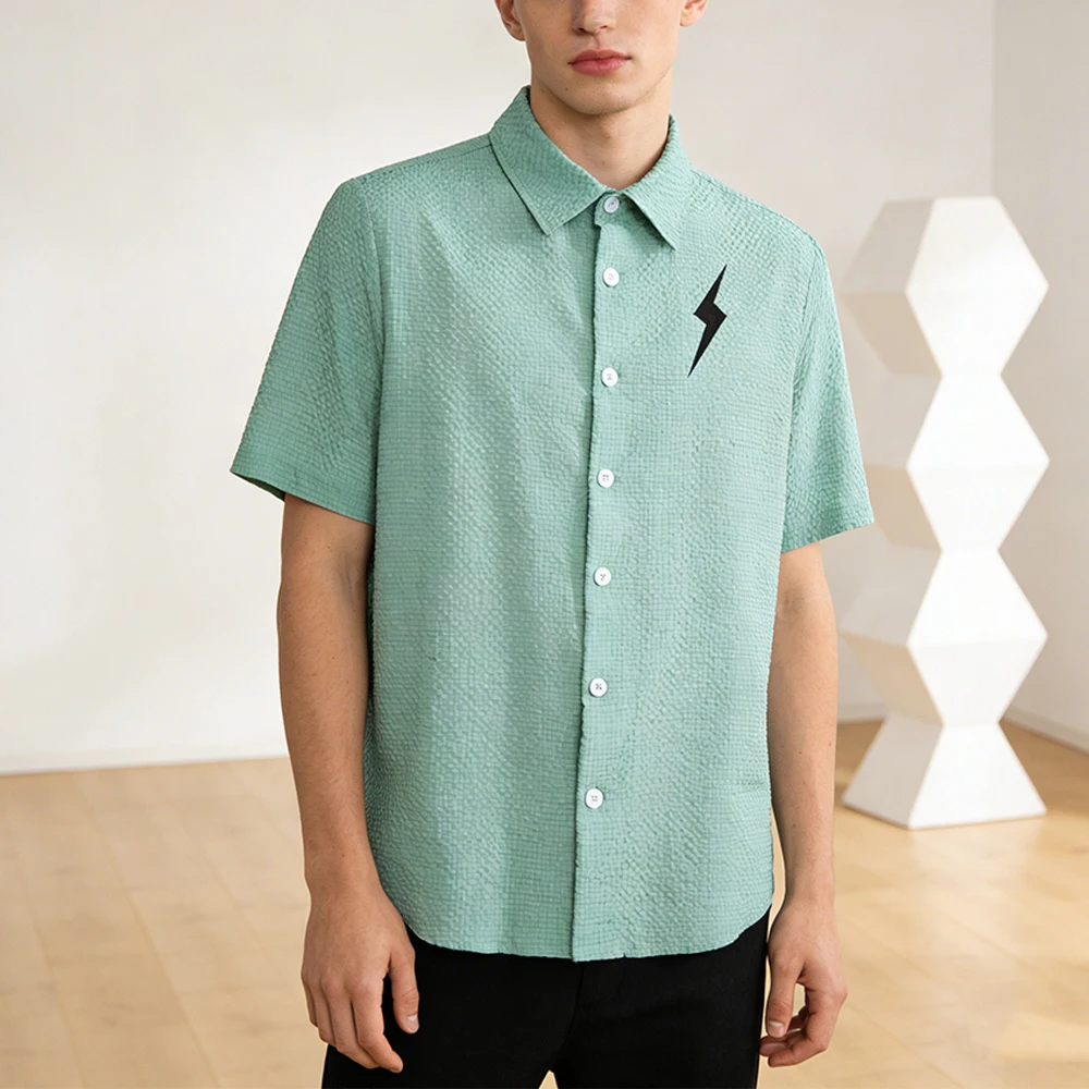 

Men's Bubble Grid Textured Short Shirt Summer Casual Beach Holiday Tops Breathable Loose Button Down with Cool Lightning Print