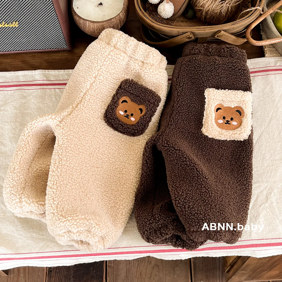 

Baby pants for boys and girls plush and thick baby autumn and winter pants children's cartoon cute imitation lamb fur warm pants