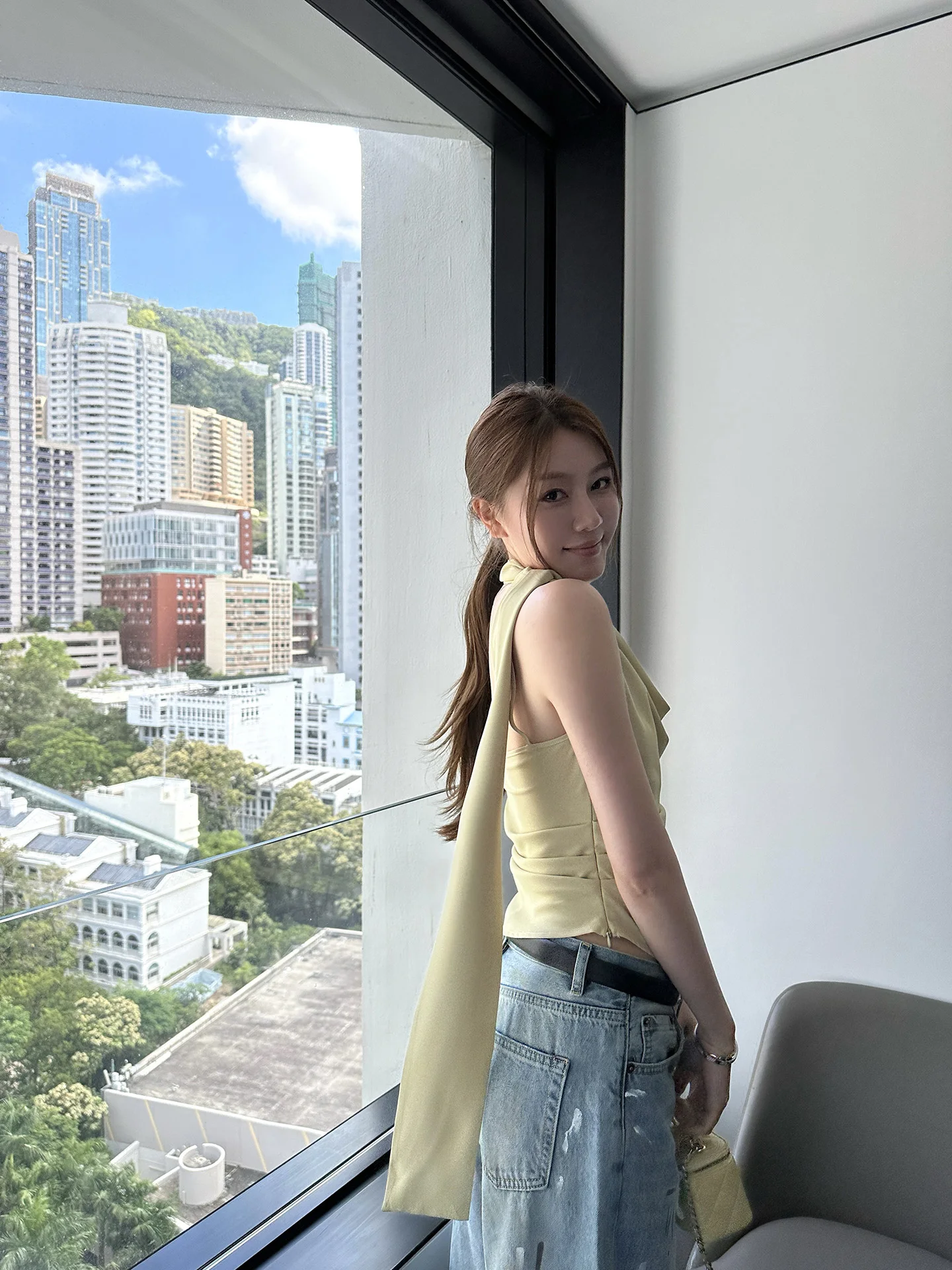 

Женский летний топ Dabaoxi Cluttercore: жилетка на двойных бретелях с отворотом по низу