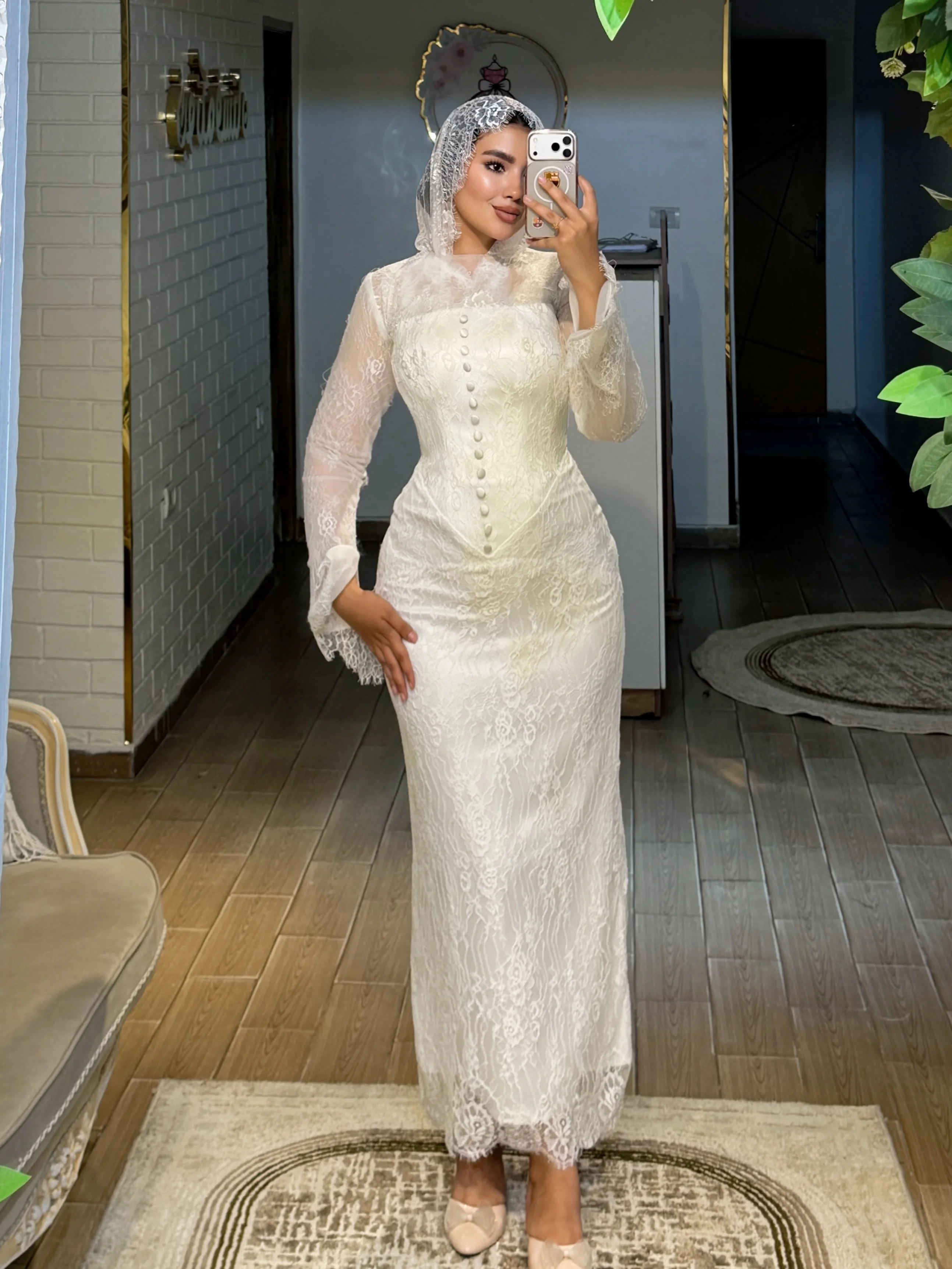 Customized White Lace Muslim Wedding Dress Long Flare Sleeve Corset Mermaid Gown With Matching Lace Hijab Modest Bridal