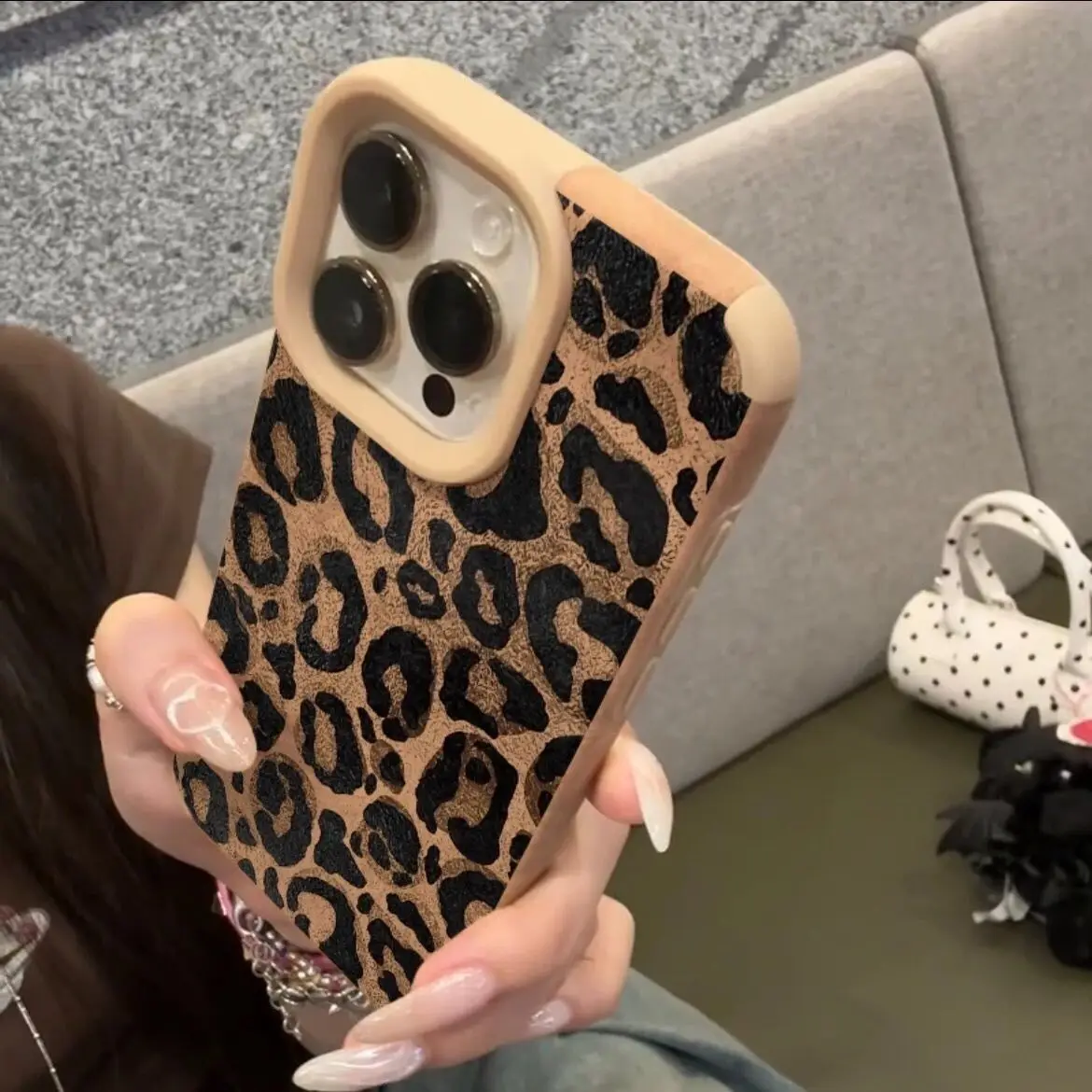 SEIRASSIM trendy leopard print phone case for iphone 16 pro max 15 plus 14 13 11 camera protect back cover for iphone 12 bumper