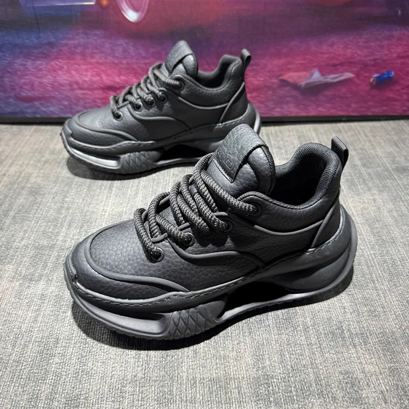 Casual shoes for men spring and autumn outdoor hiking  hiking shoes for students  youth running shoes
