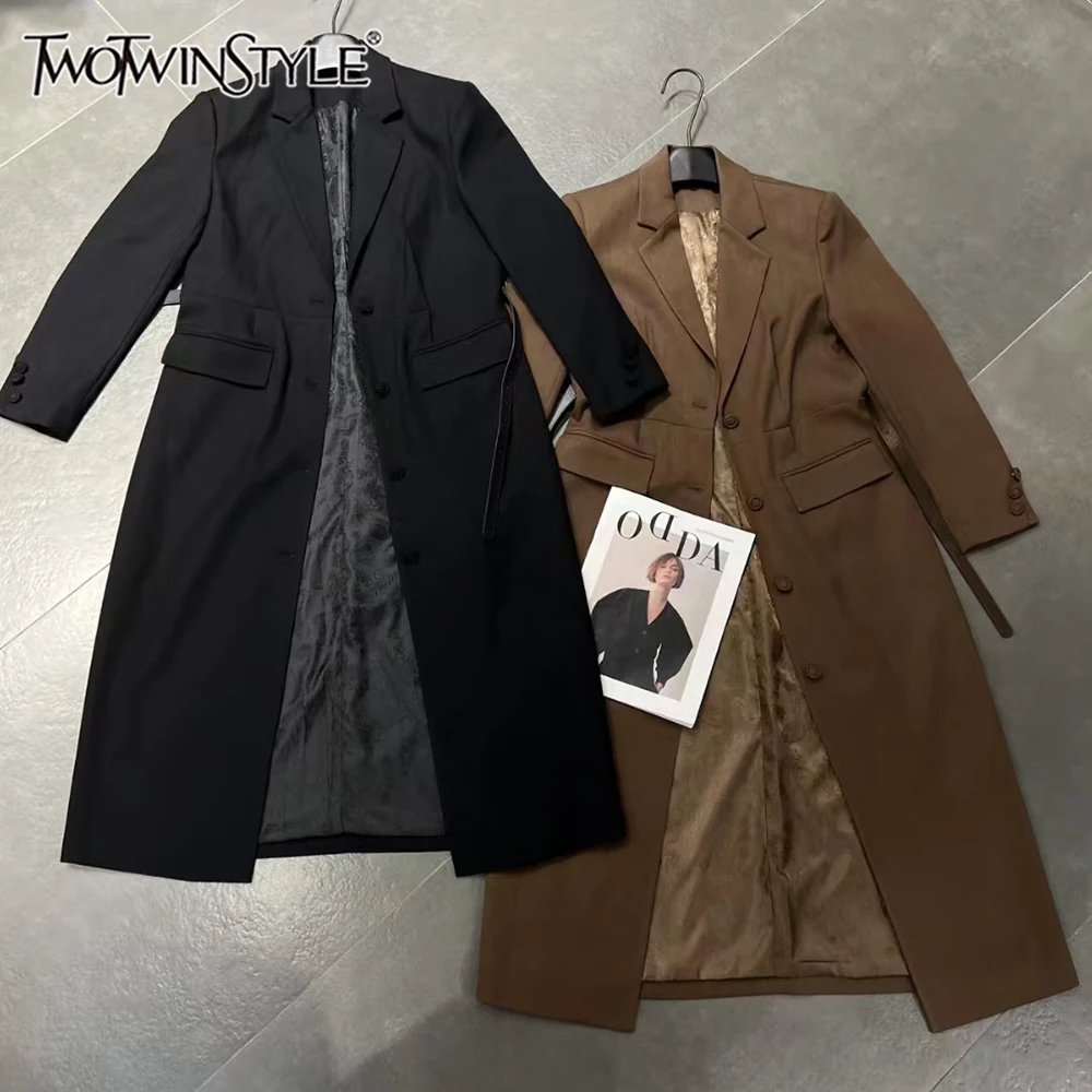 

TWOTWINSTYLE темпераментные однотонные тонкие куртки для женщин с лацканами и длинными рукавами, шикарное пальто на пуговицах, женская мода, новинка KJA545860