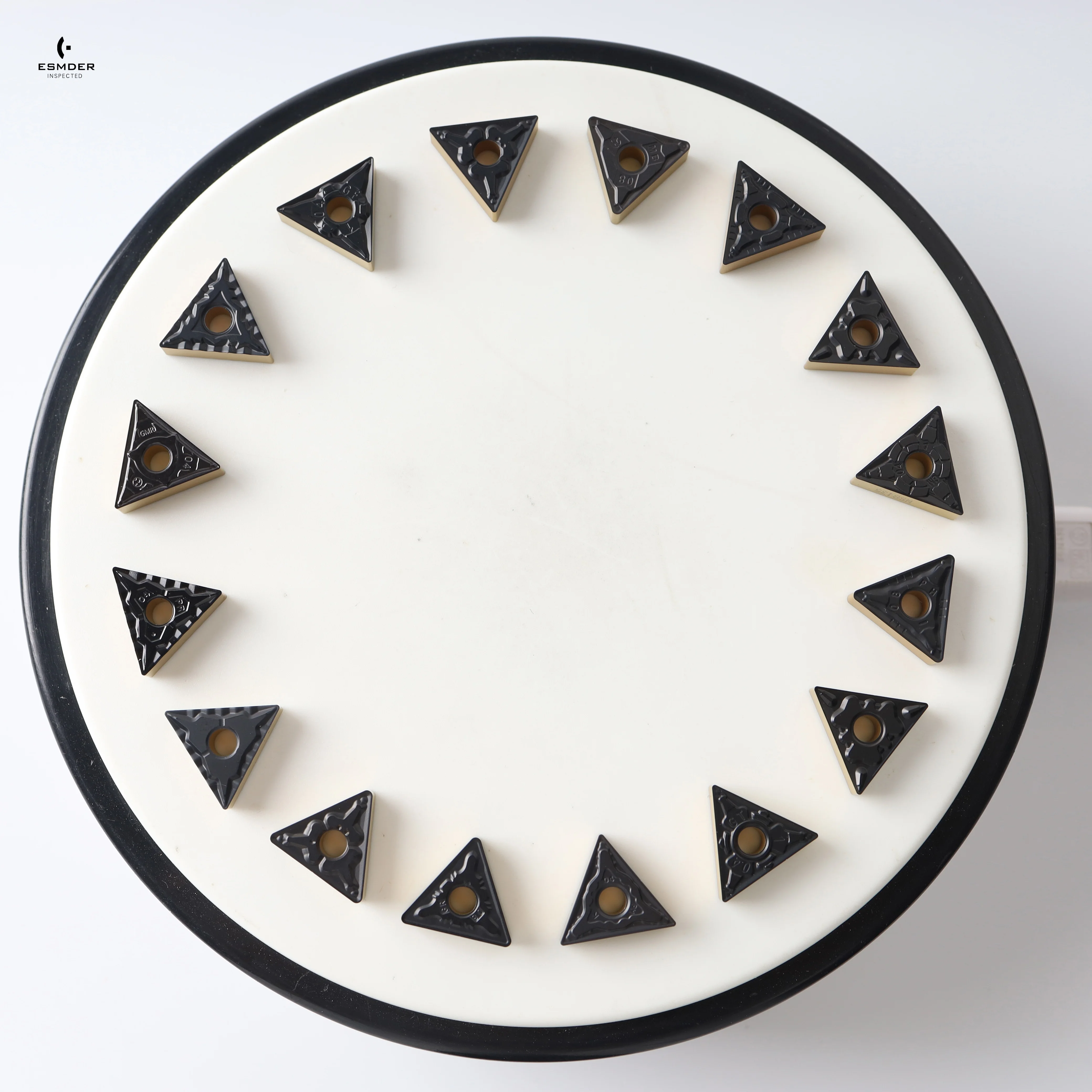 

Двухцветное покрытие с ЧПУ TNMG160404 TNMG160408 TNMG160412 TNMG160416 CM/CQ/HQ/TM/43/GF/GM/GMR/GR/GT/MB/MT/PM/PMK/PR Для стали