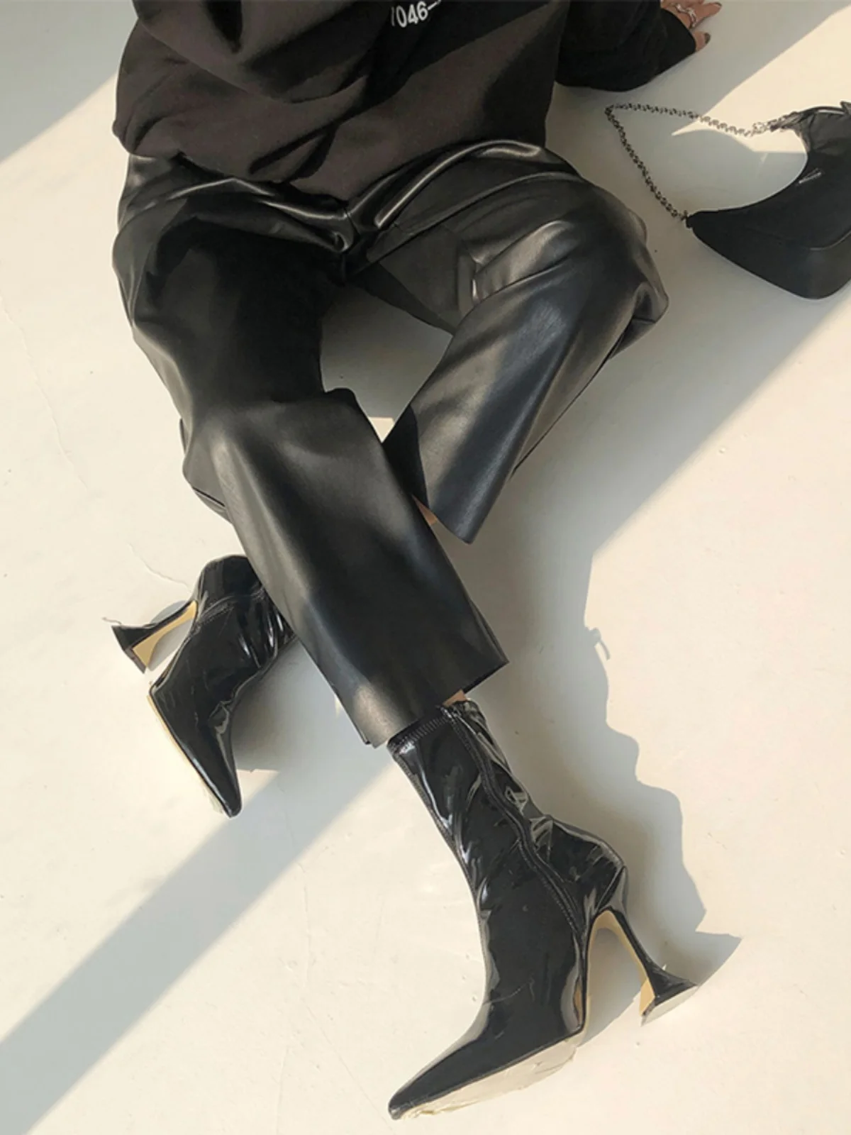 

High Waist Straight Leg Harem Pants Women's Faion Casual Trousers PU Leather Spring Autumn New Sle Loose Nine Points