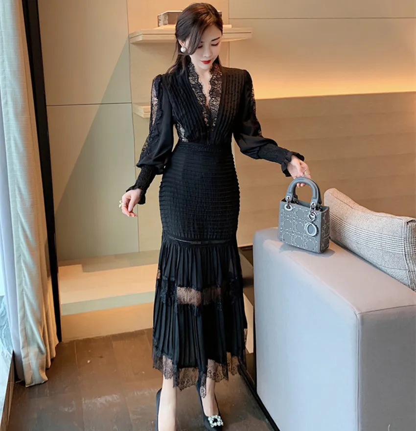 Fashion Runway Women Pleated Party Dress Spring Sexy V Neck Lantern Sleeve Chiffon Patchwork Lace Bodycon Slim Long Dress