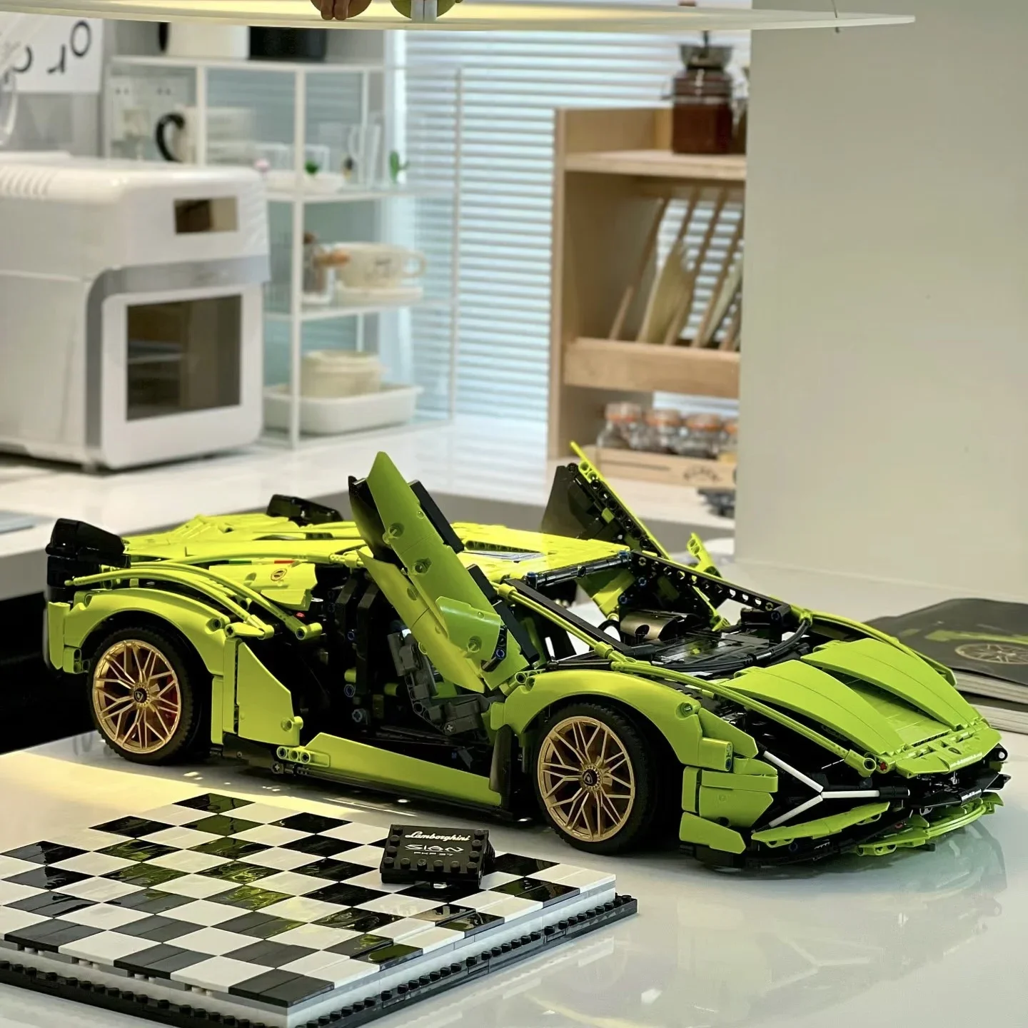 3696PCS Champagne Lambo Technical Car SIAN Roadster Model FKP37 Kit Model Fit Building Blocks Toys Kids Birthday Gifts