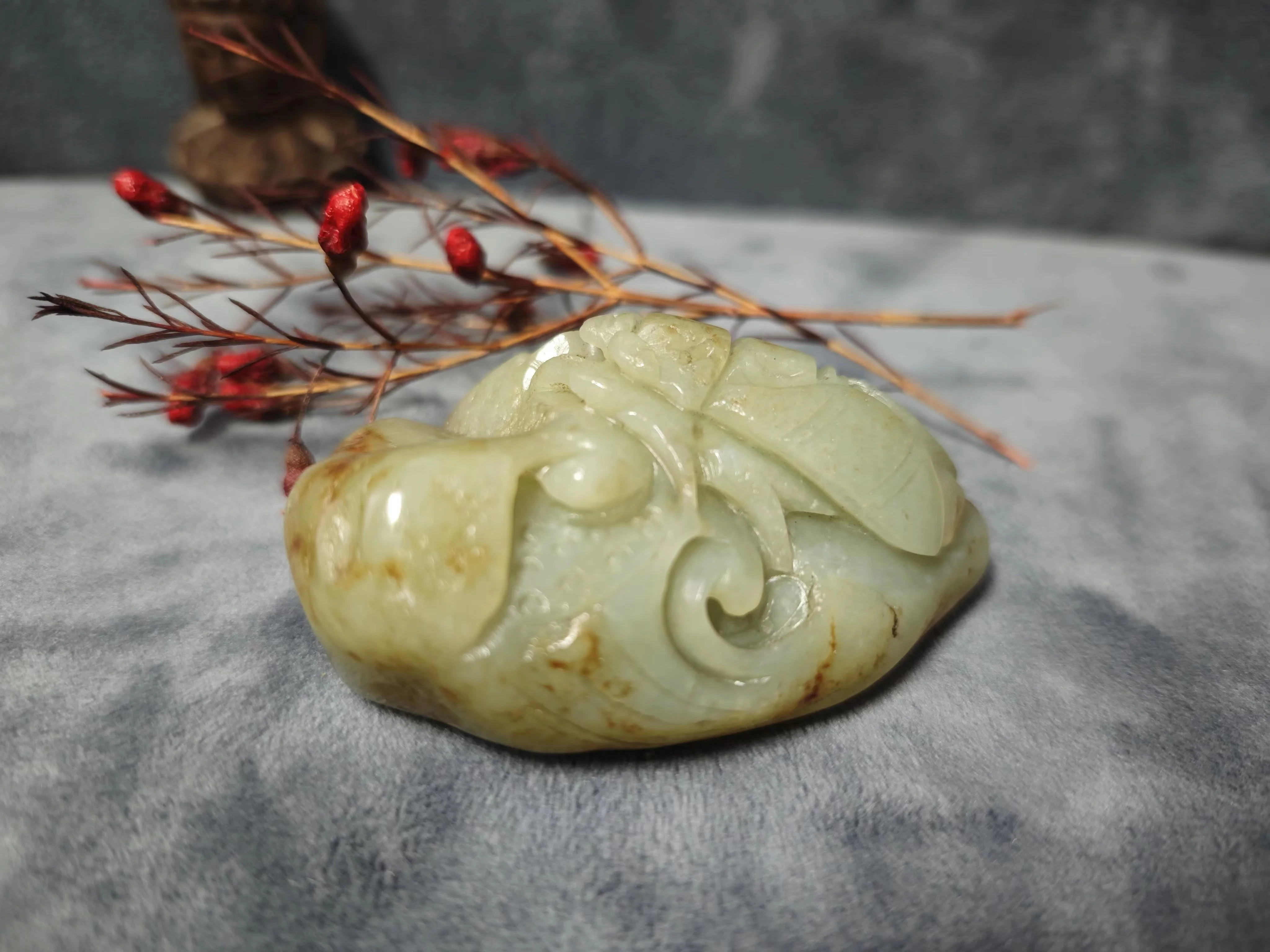 

Chinese Exquisite Jade Carving Auspicious "Cicada" Ornaments/Pendants Stone Handicrafts Home Decoration Collection