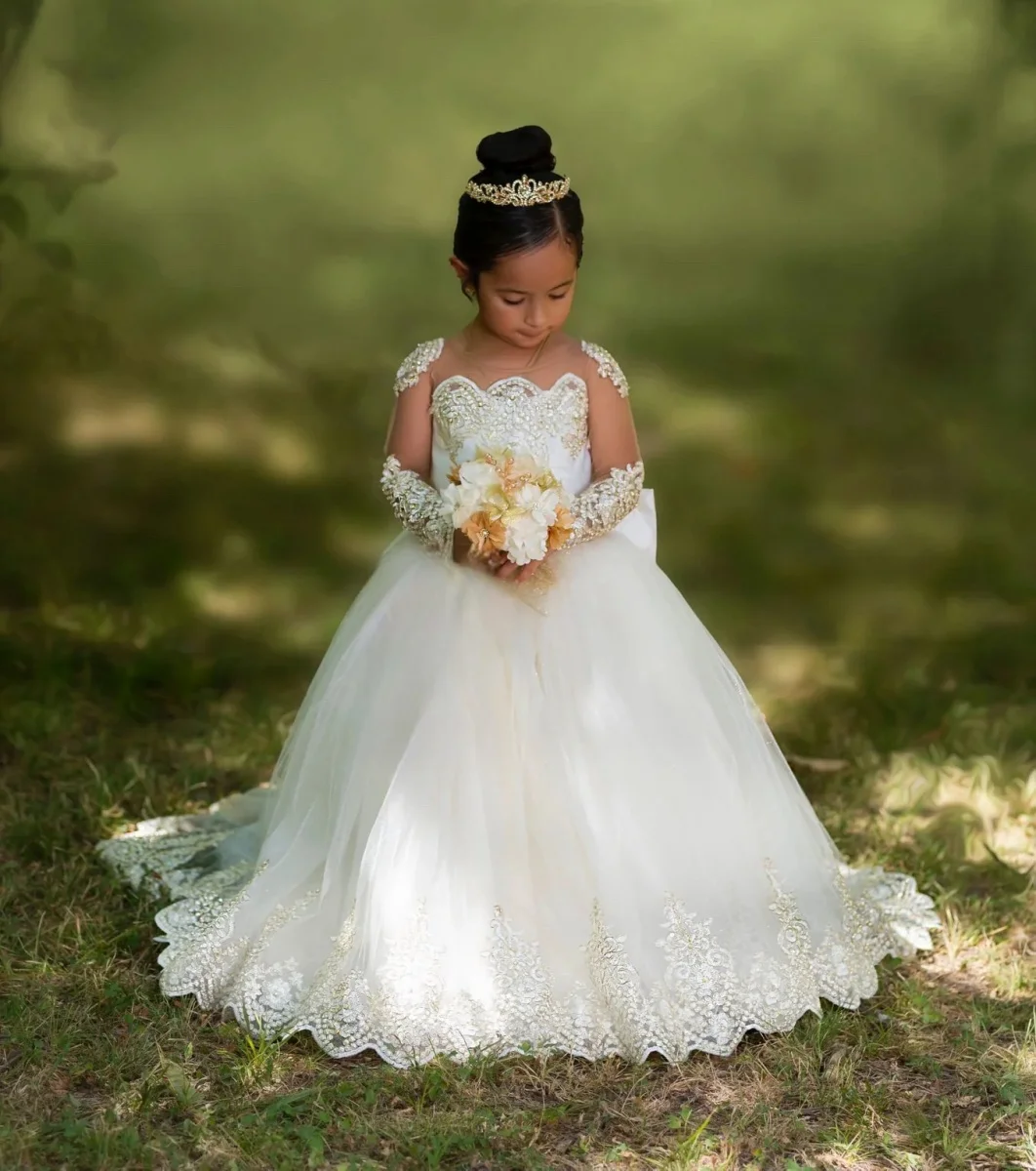 Quality White Flower Girl Dress Long Sleeves Tulle Fluffy Lace Applique for Girls Wedding Birthday First Communion Ball Gowns