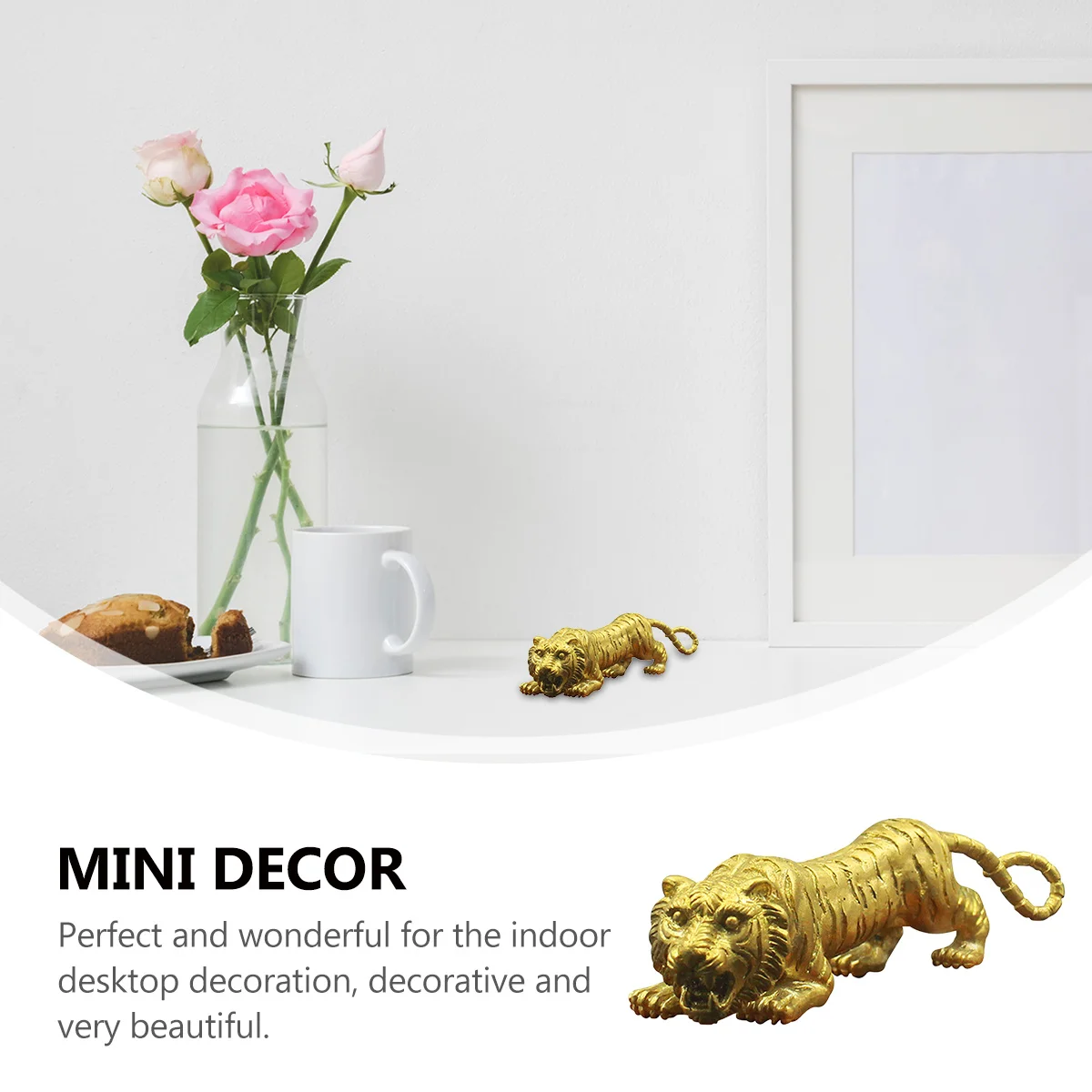 

Copper Tiger Sculpture Smooth Texture Stylish Tabletop Tiger Statue Chinese Zodiac Decoration Desktop Ornament