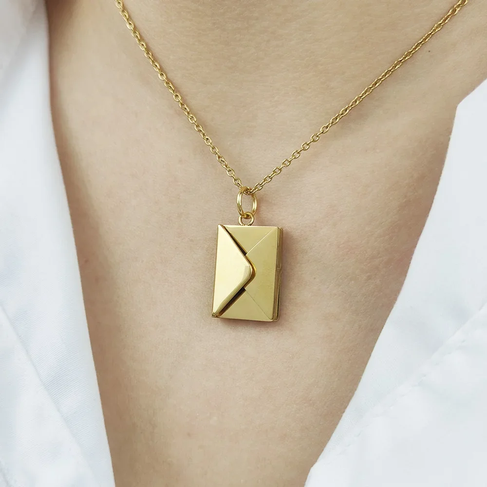 

Персонализированное ожерелье-конверт с сообщением на заказ, выгравированное имя, фраза, любовный лист, ювелирные изделия, женские украшения из нержавеющей стали, подарок на день Святого Валентина